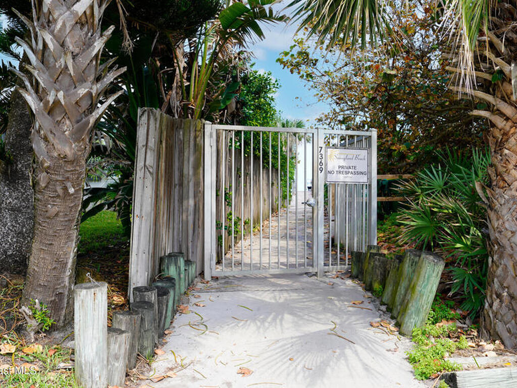 351 Nikomas Way, Melbourne Beach, FL 32951
