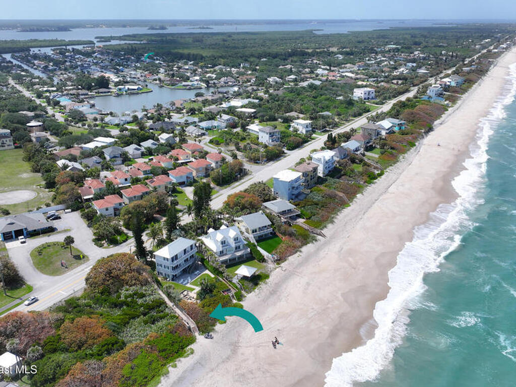 351 Nikomas Way, Melbourne Beach, FL 32951