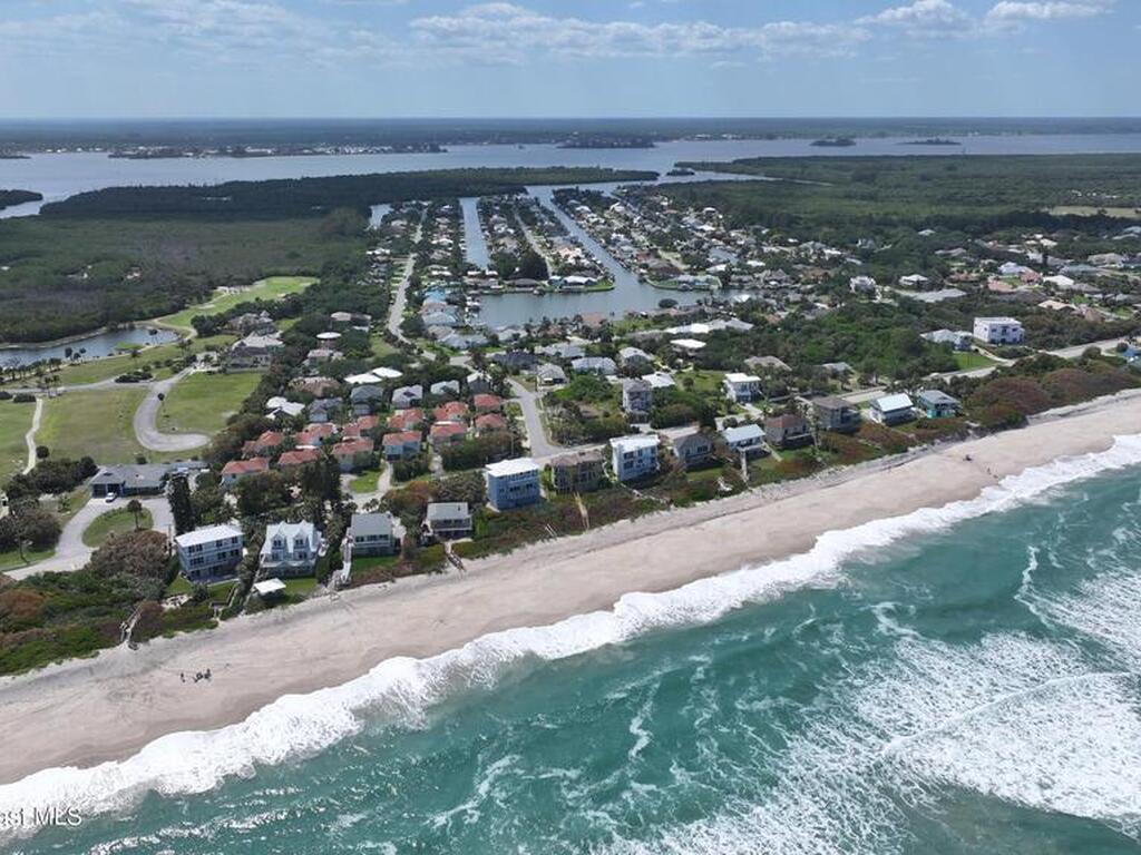 351 Nikomas Way, Melbourne Beach, FL 32951
