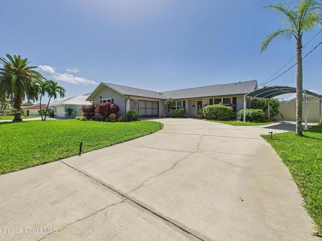 351 Nikomas Way, Melbourne Beach, FL 32951