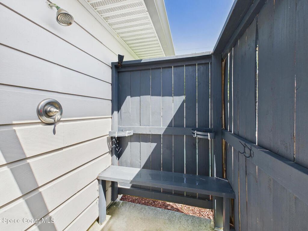 351 Nikomas Way, Melbourne Beach, FL 32951