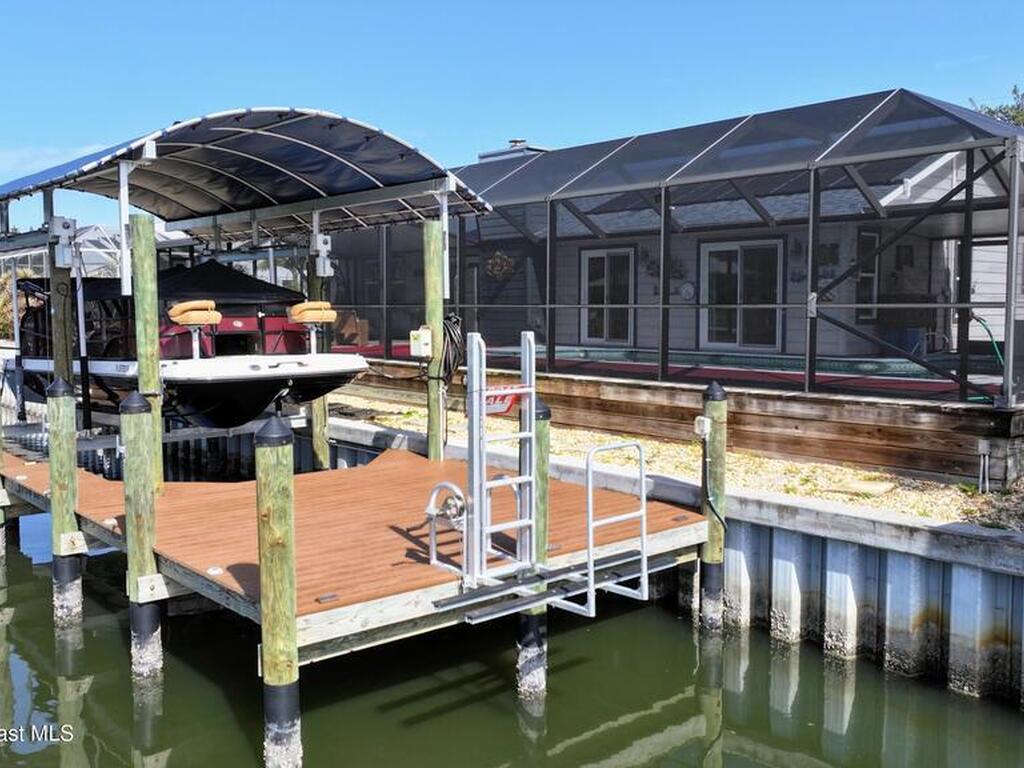 351 Nikomas Way, Melbourne Beach, FL 32951