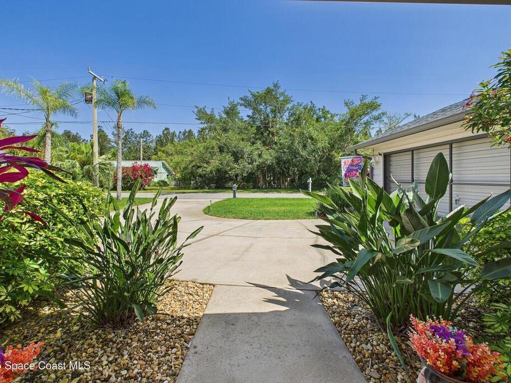 351 Nikomas Way, Melbourne Beach, FL 32951