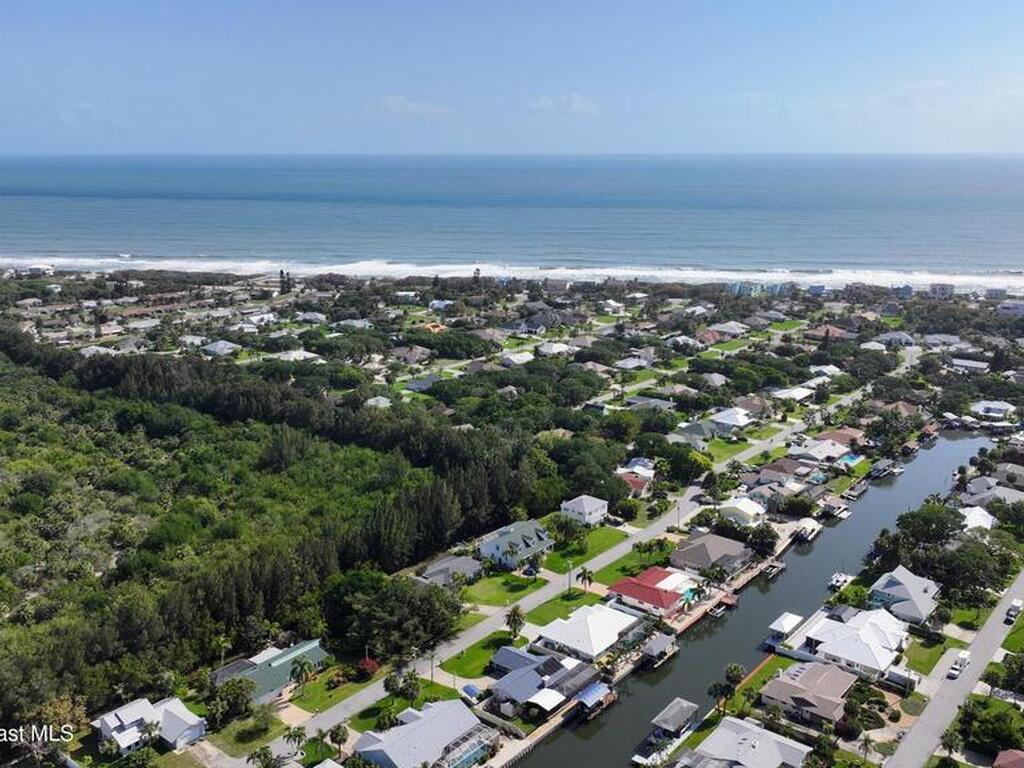 351 Nikomas Way, Melbourne Beach, FL 32951