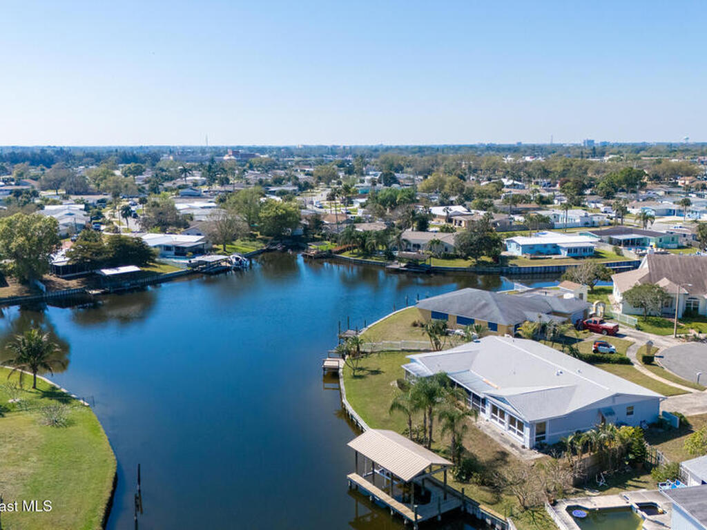 1730 Canal Court, Merritt Island, FL 32953