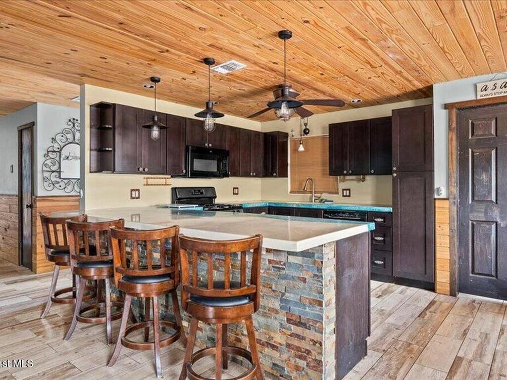 875 Waikiki Drive, Merritt Island, FL 32953