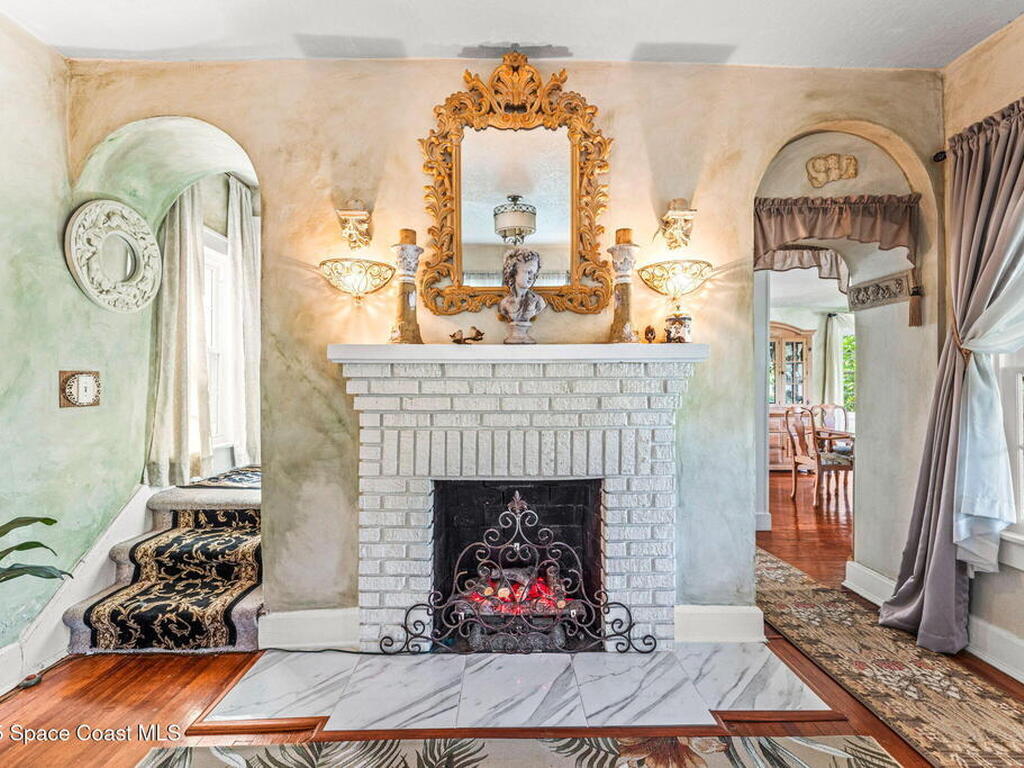 2109 Indian River Drive, Cocoa, FL 32922