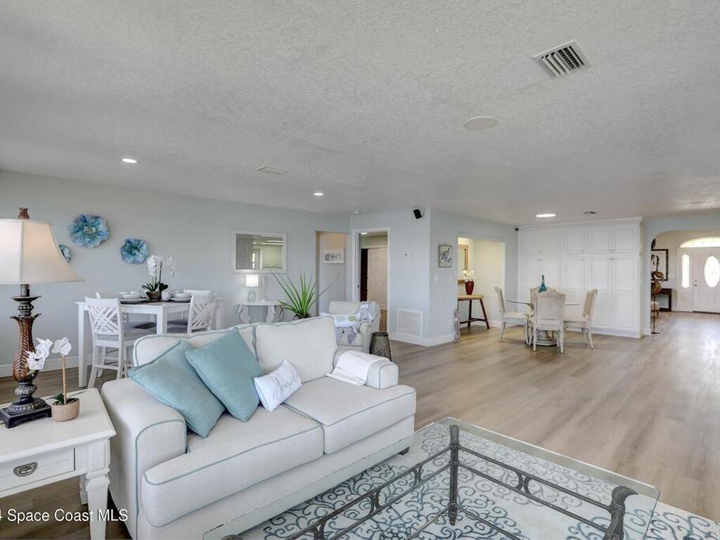 6045 S Highway 1, Grant, FL 32949