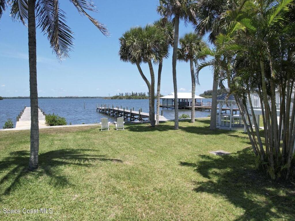 6045 S Highway 1, Grant, FL 32949