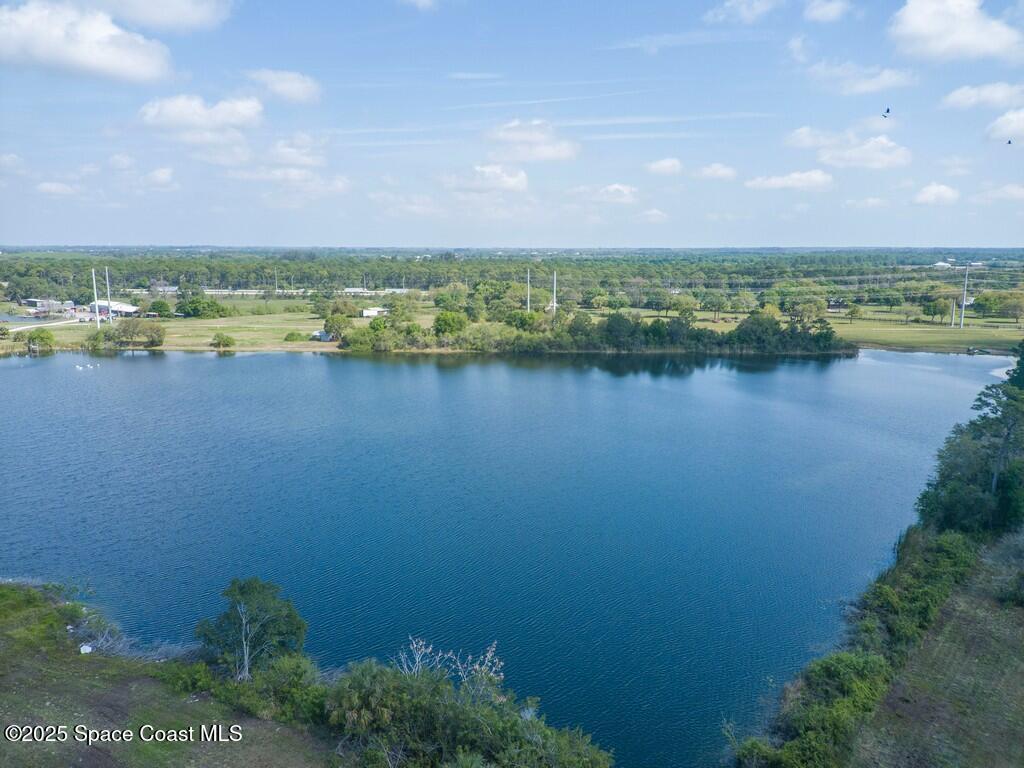 7735 21st Street, Vero Beach, FL 32968