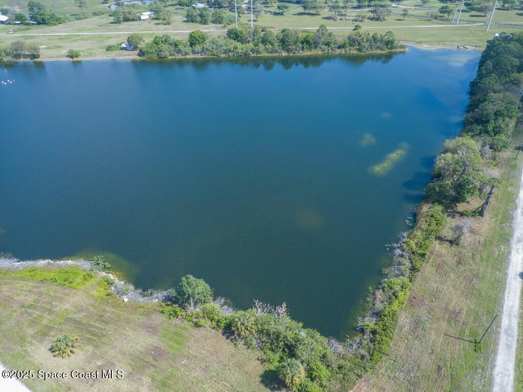 7735 21st Street, Vero Beach, FL 32968