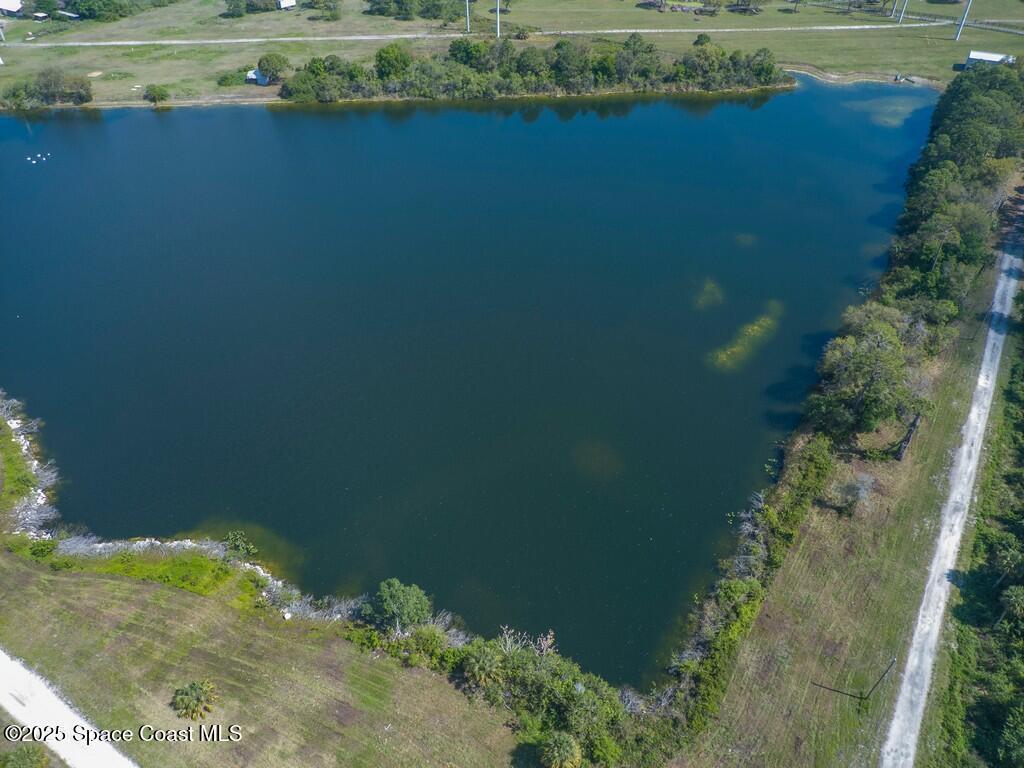 7735 21st Street, Vero Beach, FL 32968