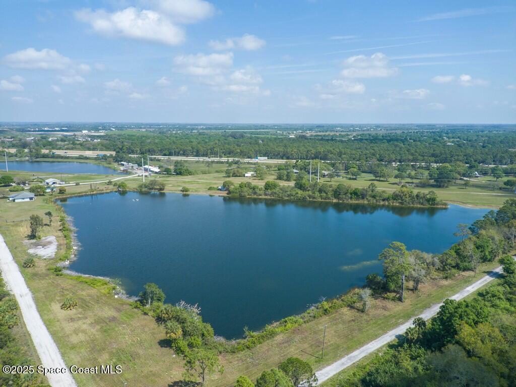 7735 21st Street, Vero Beach, FL 32968