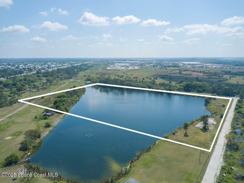 7735 21st Street, Vero Beach, FL 32968