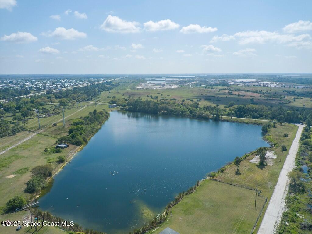 7735 21st Street, Vero Beach, FL 32968
