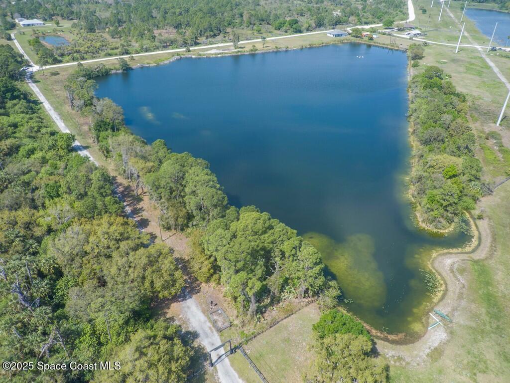 7735 21st Street, Vero Beach, FL 32968