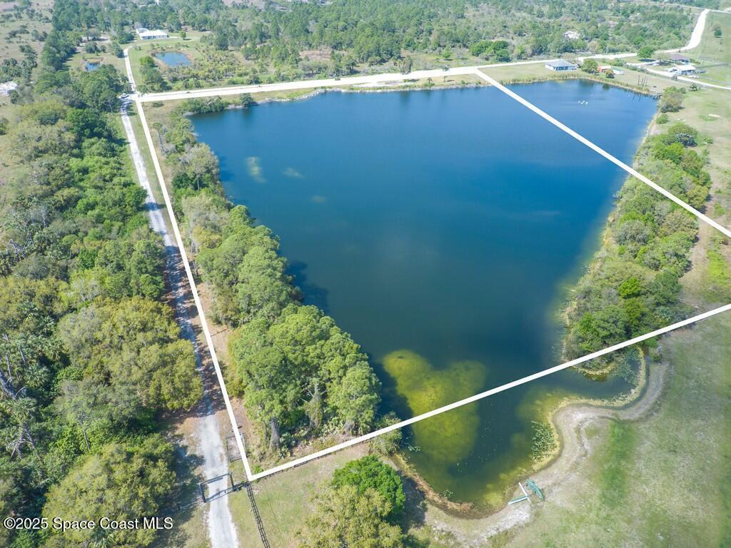 7735 21st Street, Vero Beach, FL 32968