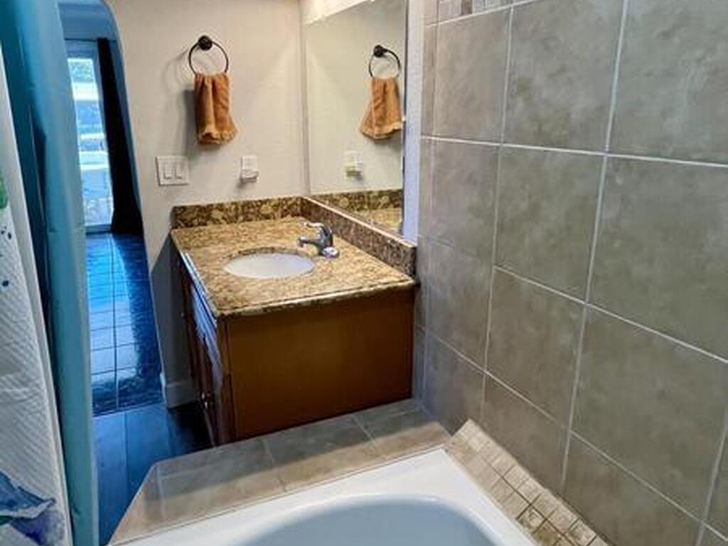 1575 Richardson Road, Merritt Island, FL 32952