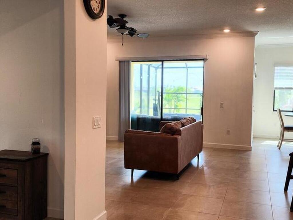 1173 Great Belt Circle, Melbourne, FL 32940