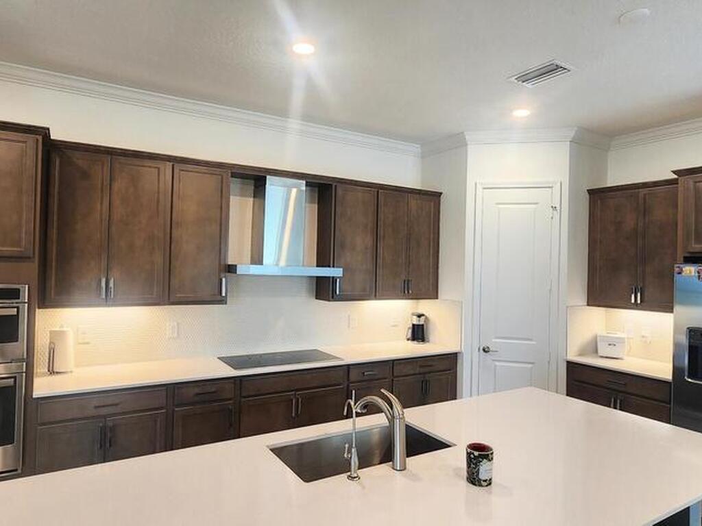 1173 Great Belt Circle, Melbourne, FL 32940