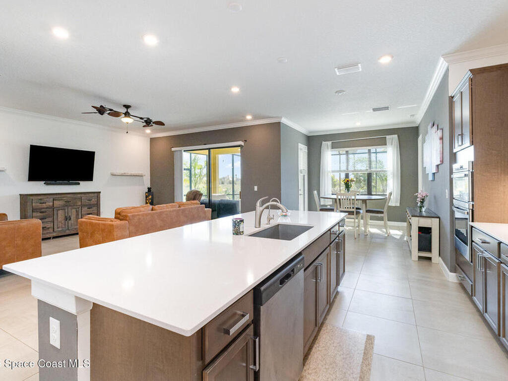 1173 Great Belt Circle, Melbourne, FL 32940