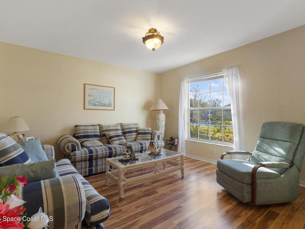 723 Pelican Court, Poinciana, FL 34759