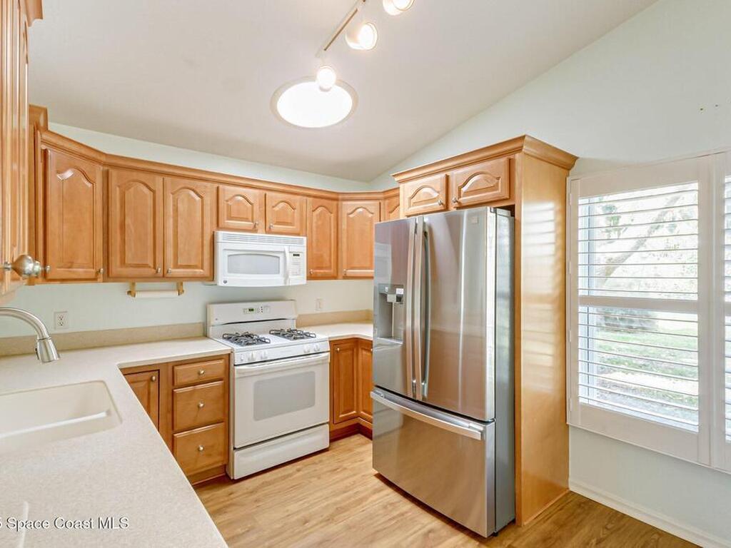 2499 Coral Ridge Circle, Melbourne, FL 32935