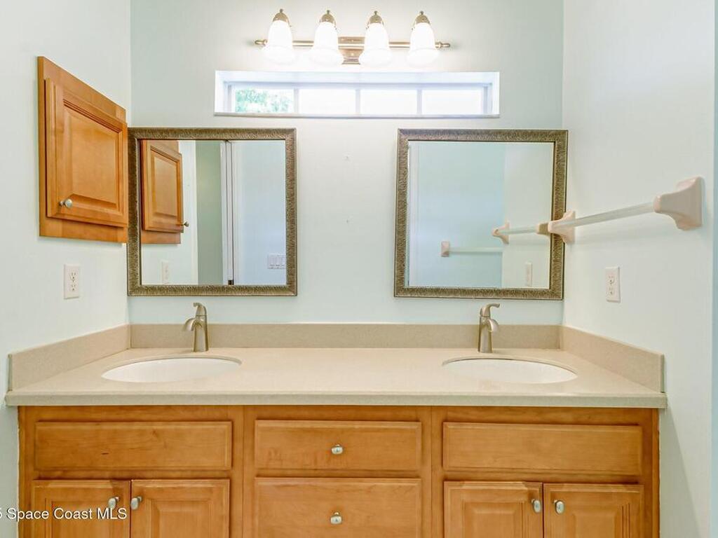 2499 Coral Ridge Circle, Melbourne, FL 32935