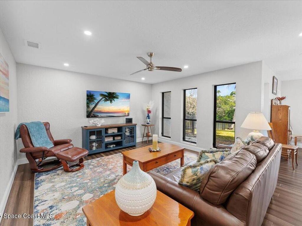 495 Lanternback Island Drive, Satellite Beach, FL 32937