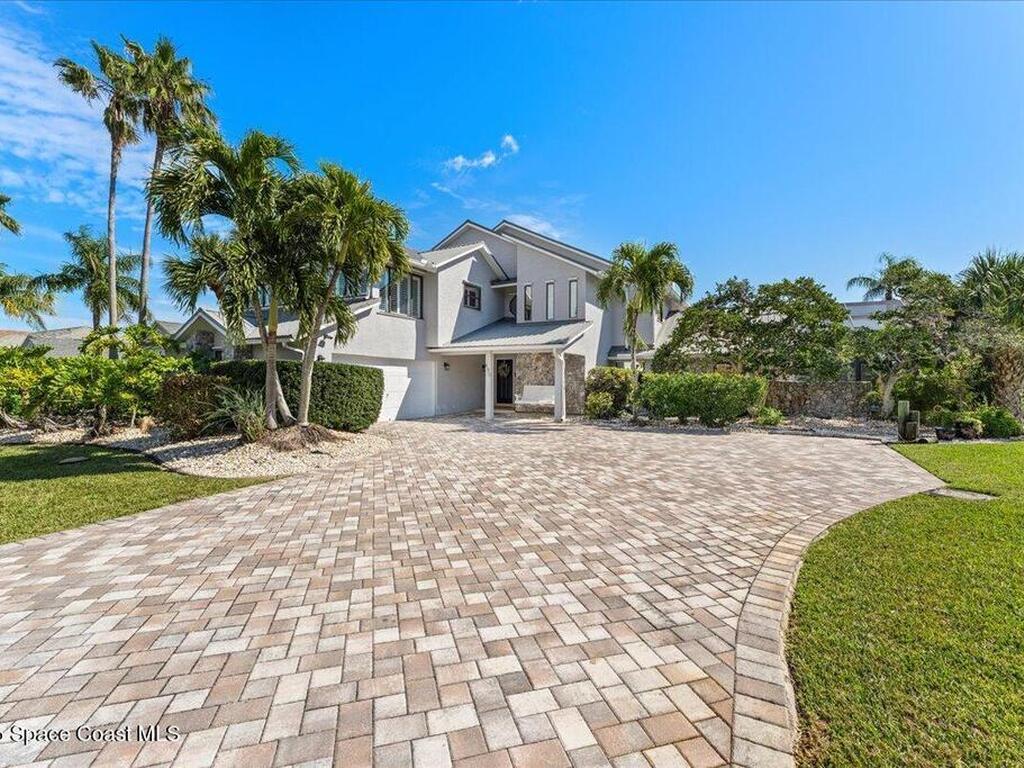 495 Lanternback Island Drive, Satellite Beach, FL 32937