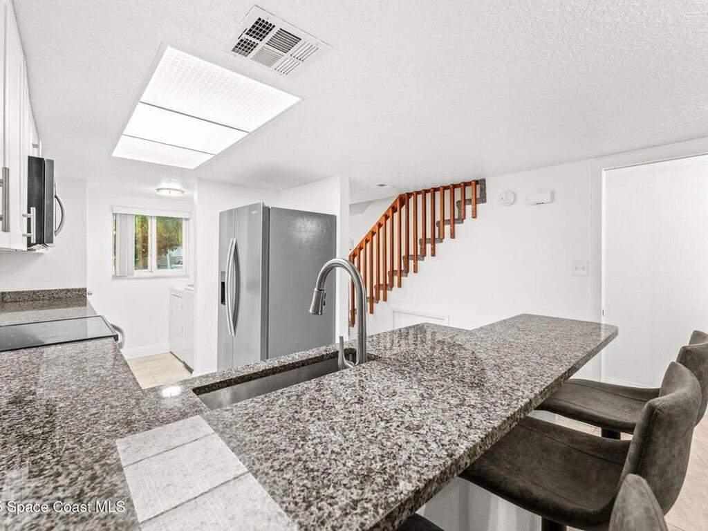 402 N 1st Street, Cocoa Beach, FL 32931