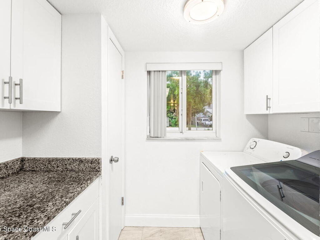 402 N 1st Street, Cocoa Beach, FL 32931