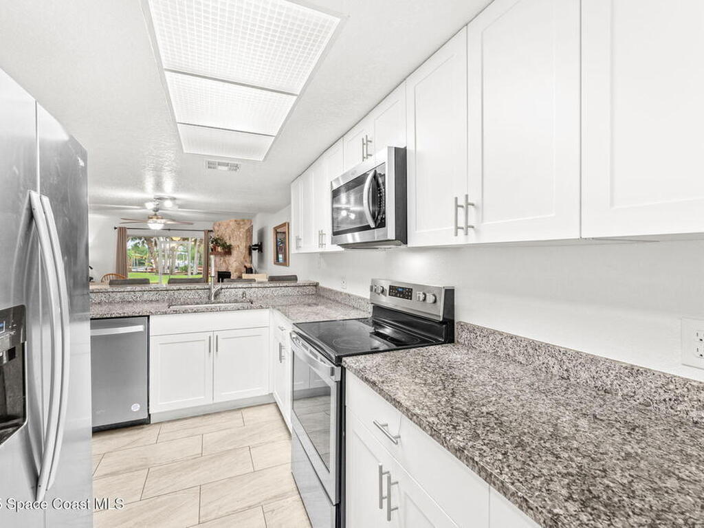 402 N 1st Street, Cocoa Beach, FL 32931