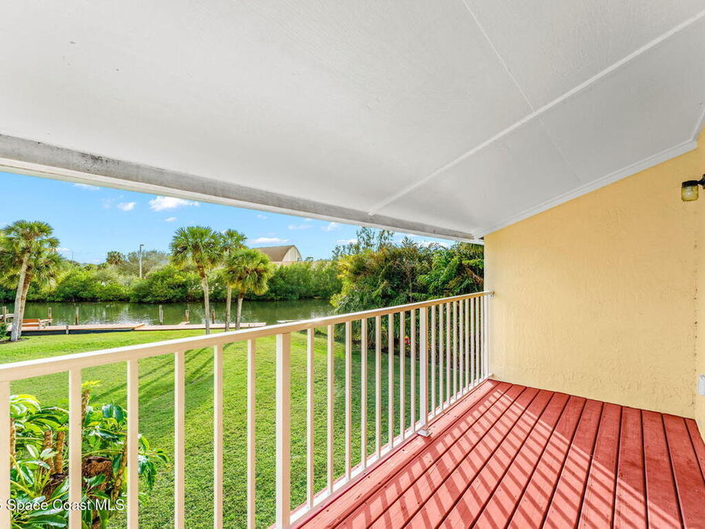 402 N 1st Street, Cocoa Beach, FL 32931