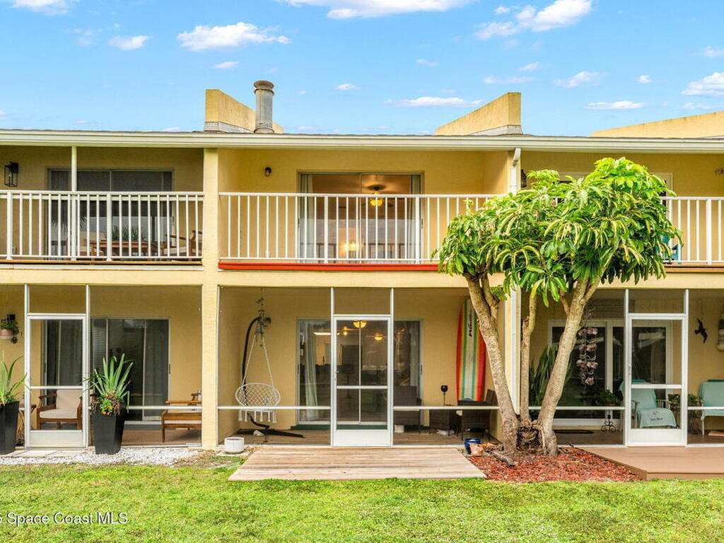 402 N 1st Street, Cocoa Beach, FL 32931
