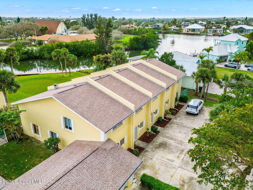 402 N 1st Street, Cocoa Beach, FL 32931