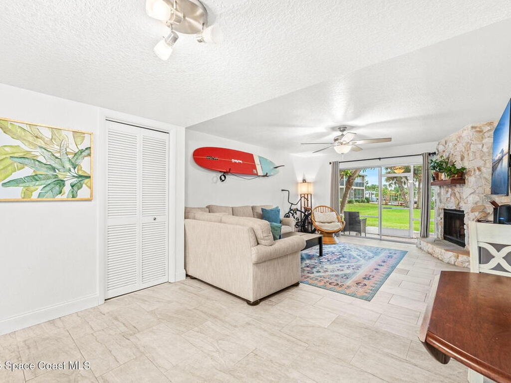 402 N 1st Street, Cocoa Beach, FL 32931