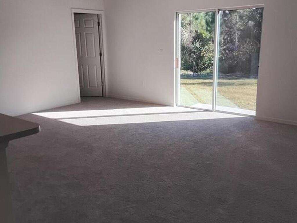 542 Lambert Street, Palm Bay, FL 32908