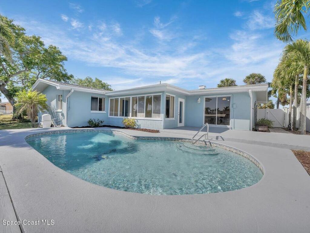 1695 Rochelle Parkway, Merritt Island, FL 32952