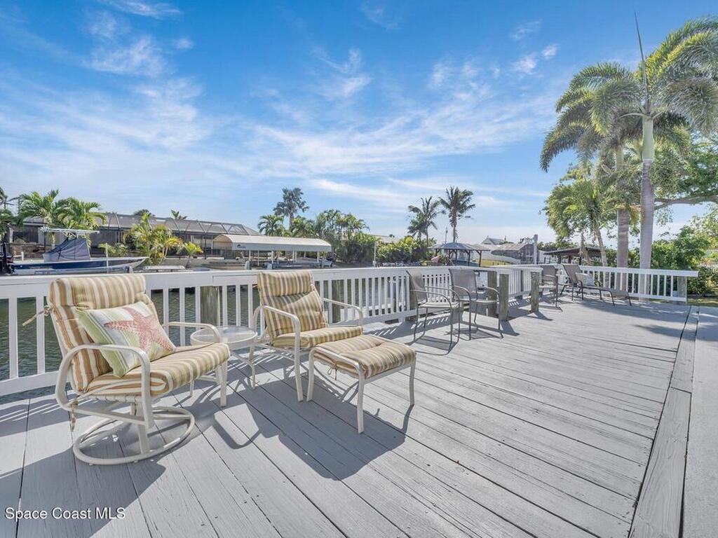 1695 Rochelle Parkway, Merritt Island, FL 32952