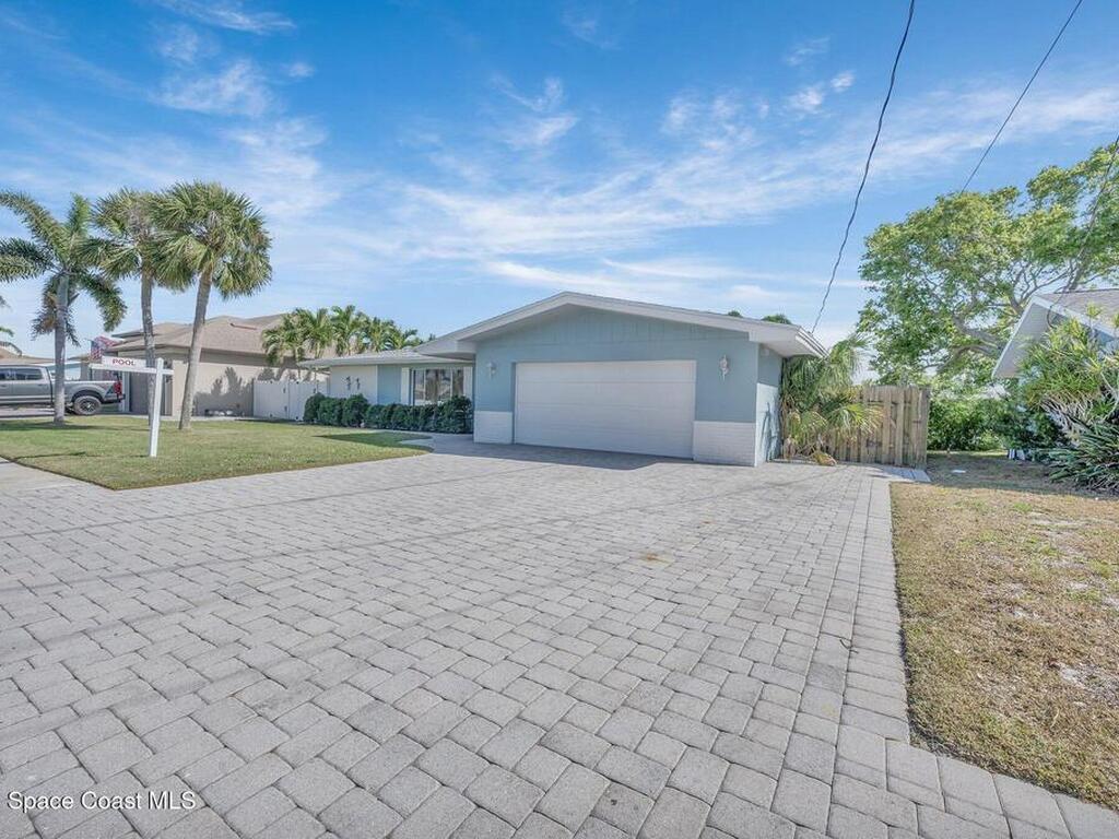 1695 Rochelle Parkway, Merritt Island, FL 32952