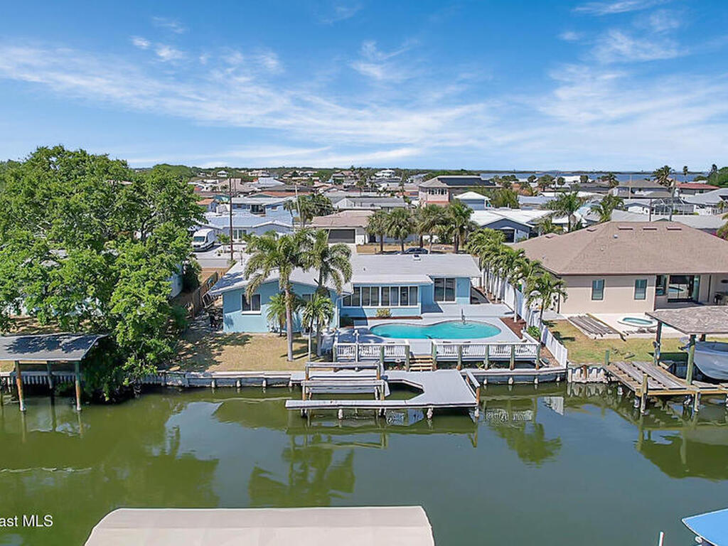1695 Rochelle Parkway, Merritt Island, FL 32952