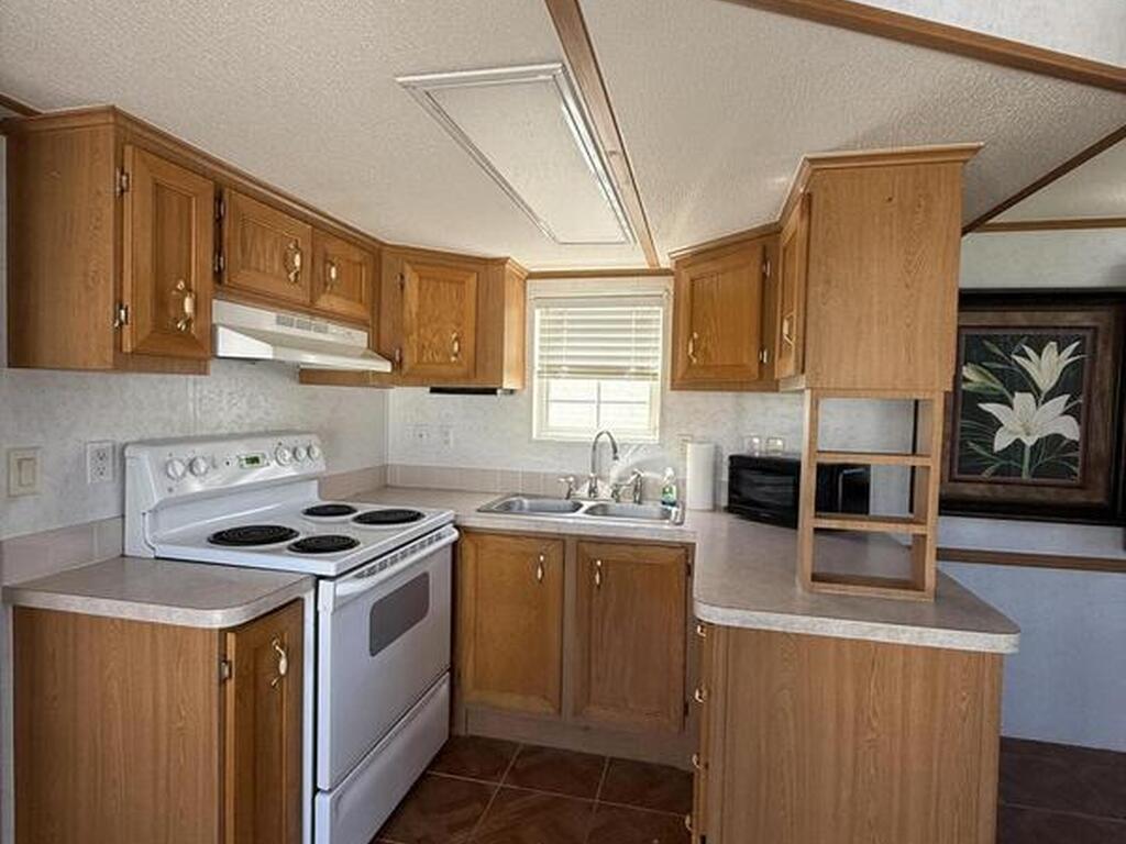 2343 Shuttle Circle, Titusville, FL 32796