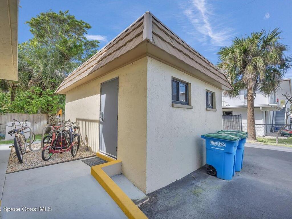 7101 Ridgewood Avenue, Cape Canaveral, FL 32920