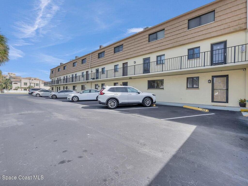 7101 Ridgewood Avenue, Cape Canaveral, FL 32920