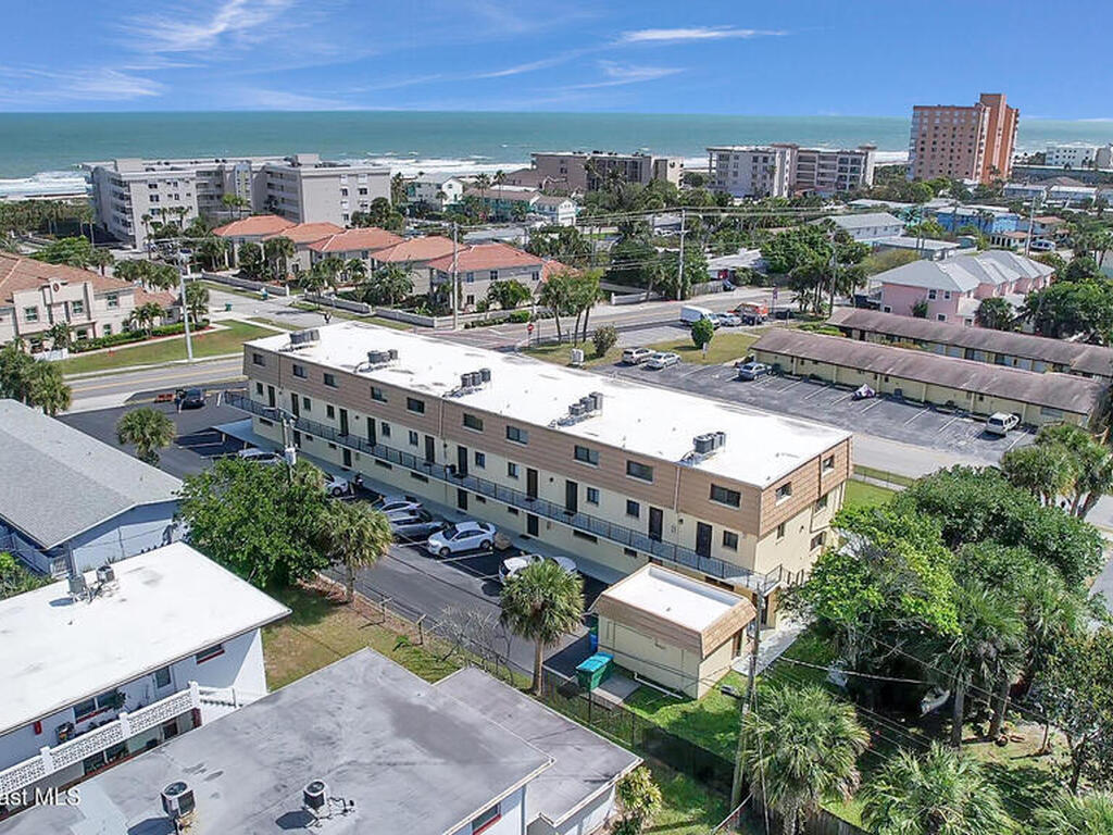 7101 Ridgewood Avenue, Cape Canaveral, FL 32920