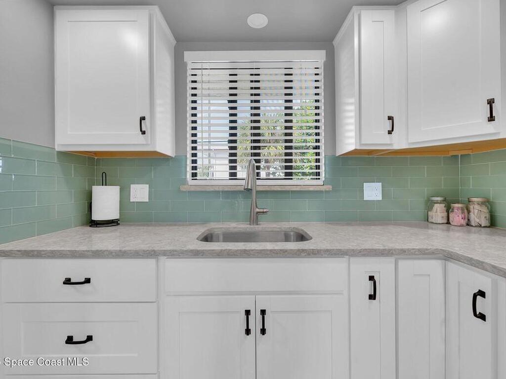7101 Ridgewood Avenue, Cape Canaveral, FL 32920