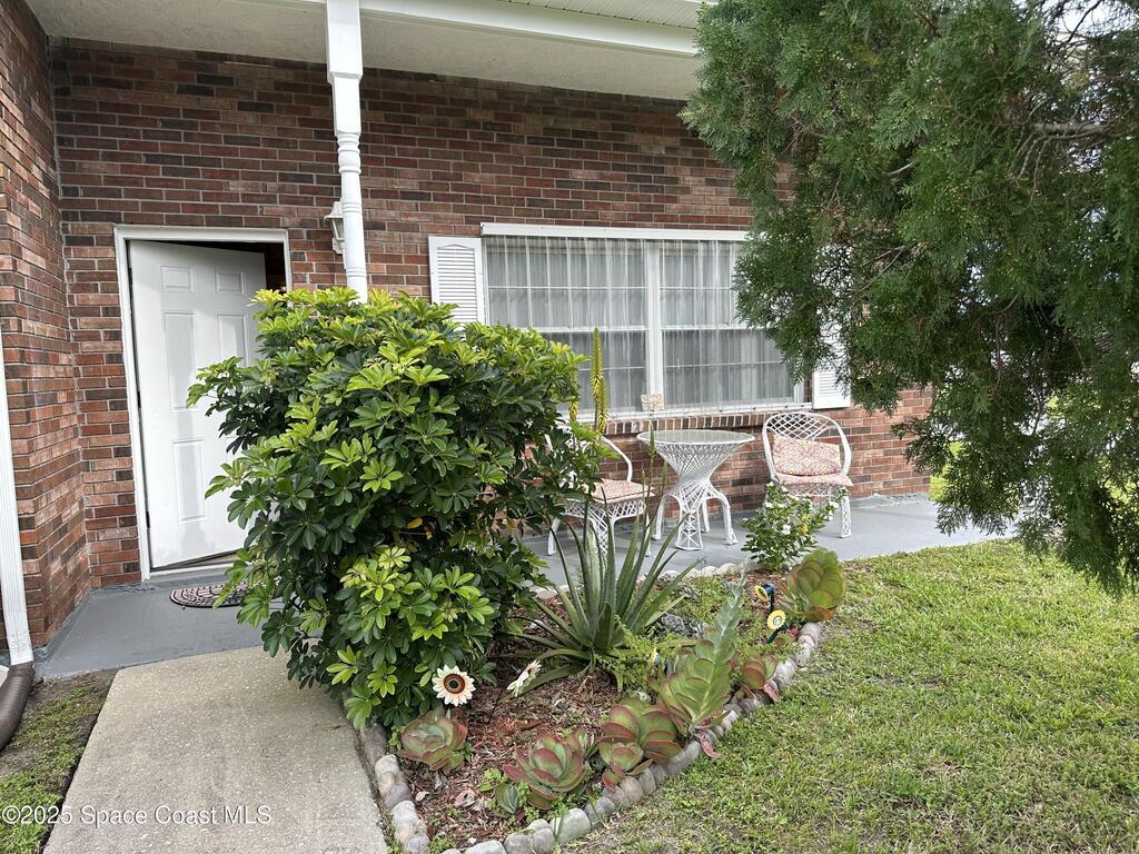 8520 Us-1, Micco, FL 32976