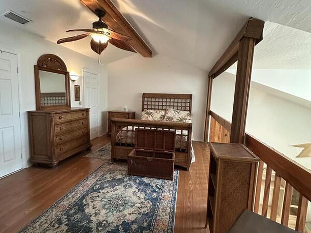 8520 Us-1, Micco, FL 32976