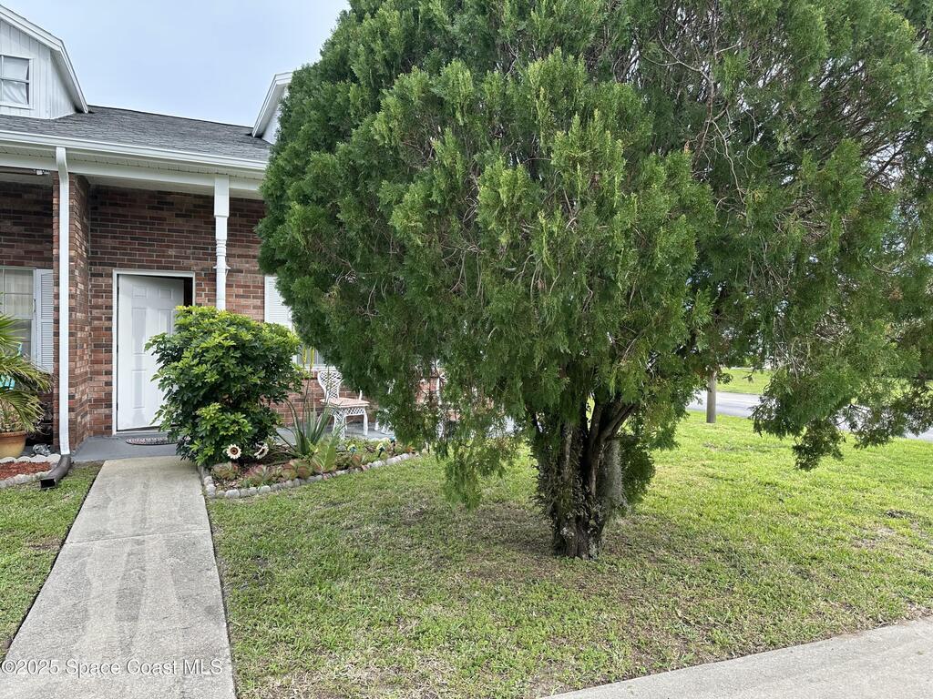 8520 Us-1, Micco, FL 32976